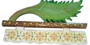 Leaf Shape Wooden Key Holder
