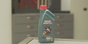 Castrol Lubricant Oil