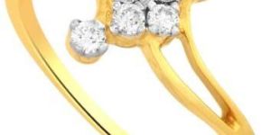 Petite Kite Diamond Ring