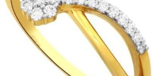 Shimmering Single Bud Diamond Ring