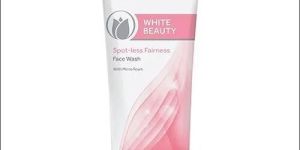 Ponds White Beauty Facewash