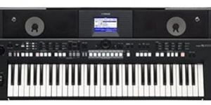 Yamaha PSR-S 650 Musical Keyboard