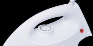 POLOMIX VENUS LIGHT WEIHT IRON WTH NON STICK OLEN SOLELAE