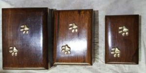 Wooden Paw Embossed Box
