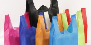 Non Woven W Cut Bags