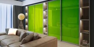 Lacquered Glass Wardrobe