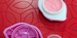 Pure Smiles Pink Strawberry Lip Scrub