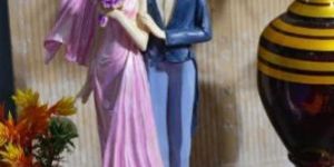 Polyresin Wedding Couple Statue