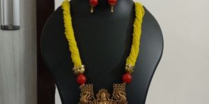 Multicolor Glass Beads Necklace Set