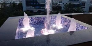 Foaming Jet Fountain