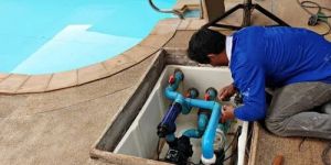 Swimming Pool Equipment Repairing Service