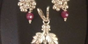 92.5 Silver Grape Pendant Set