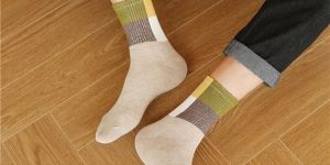 Multicolor Unisex Non Terry Cotton Sock