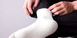 White Mens Full Length Cotton Sock