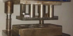 Induction Seals Punching Machine