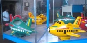 Aeroplane Amusement Ride