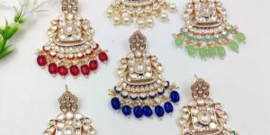 Tyaani Kundan Earring