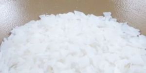 Hydrogenated Castor Oil Flakes