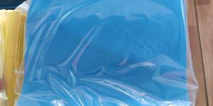 Color D Cut Non Woven Bag