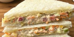 Ready to Eat Veg Sandwich