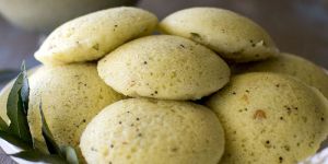 Ready to Eat Wheat Rava Idli