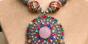 Black Polish Necklace Set