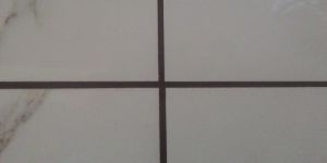 Tile Gout Filling