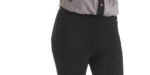 Short Flare Capri with Lace