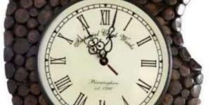 Apple Shape Wooden Roman Wall Clock