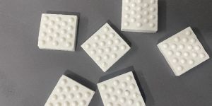 Alumina Ceramic Dimple Tiles