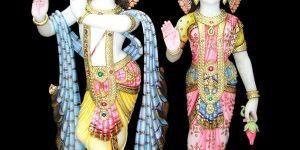 Marble Radha Krishna Statue
