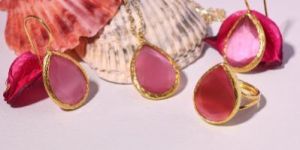 Rose Quartz Gold Plated Choker Necklace Set