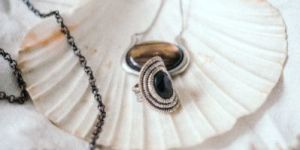 Ruby Zoisite Gemstone Pendant Set