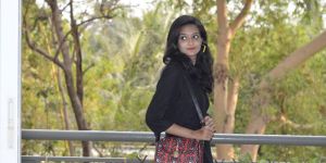 Ladies Ajrakh Handbags