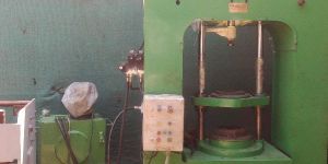 Aluminium Moulding Hydraulic Press Machine