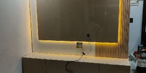 TV UNIT WITH LOUVERS