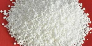 White Urea Granules
