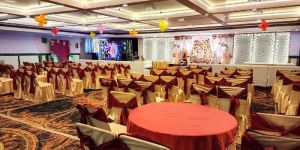 Banquet Halls Service