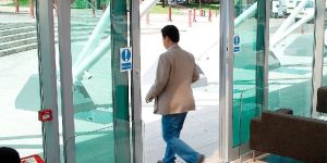 Automatic Sliding Door