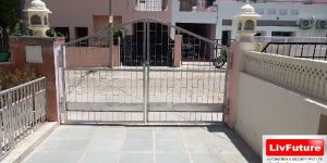 REMOTE SLIDING GATE