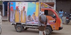 Hydraulic LED Van Rental Service Rajasthan