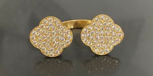 Zirocn Clover Shaped Ring