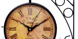 Victoria Station Clock Mat Black