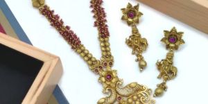 Stone Long Jewellery Set