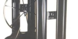 Sewing Machine Stand