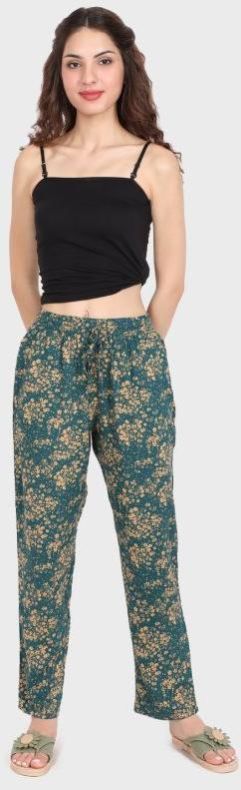 Ladies Rayon Green Pajama