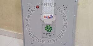 UPSUN 9 WATT SOLAR ALL IN ONE STREET LIGHT