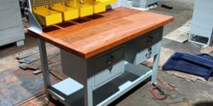 Heavy Duty Worktable