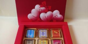 Valentine Chocolate Gift Box