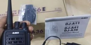 Alinco Walkie Talkie